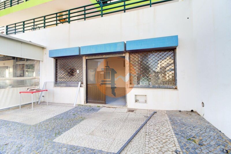 House in Monte Gordo - view 1