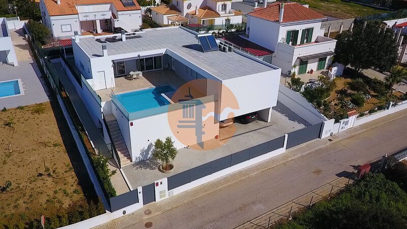 Villa in Castro Marim - view 1