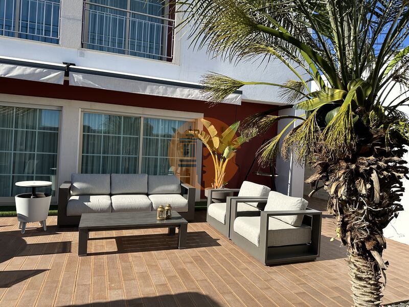Villa in Moncarapacho - view 1