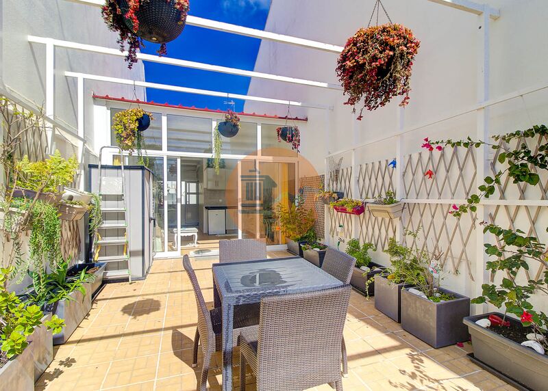 Villa in Monte Gordo - view 1