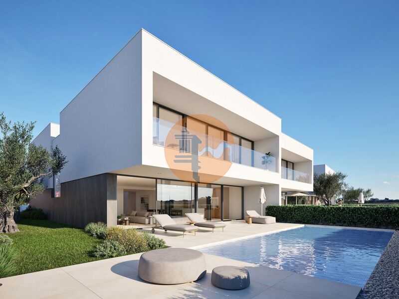 Villa in Lagos - view 1