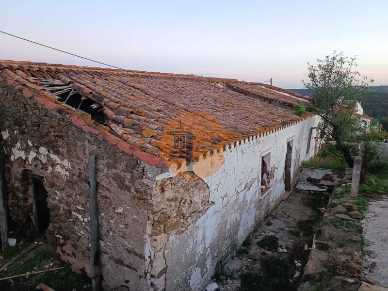 Villa in Azinhal - view 1
