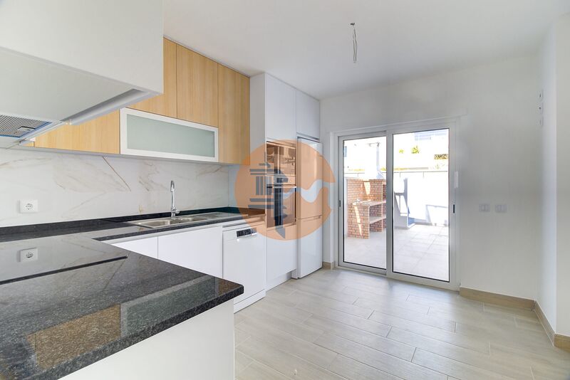Apartment in Vila Real de Santo Antonio - view 1