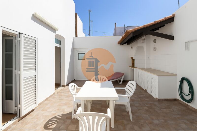 Villa in Santa Luzia - view 1
