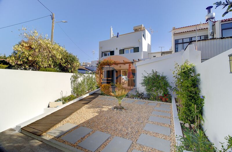 Villa in Conceicao - view 1