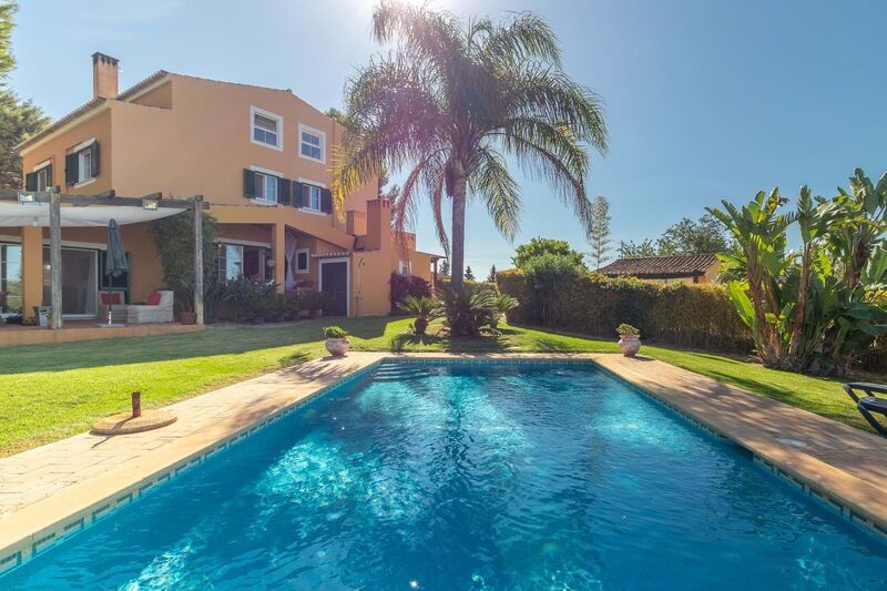 Villa in Lagoa - view 1