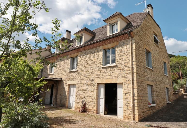 House in Arrondissement de Sarlat-la-Caneda - view 1
