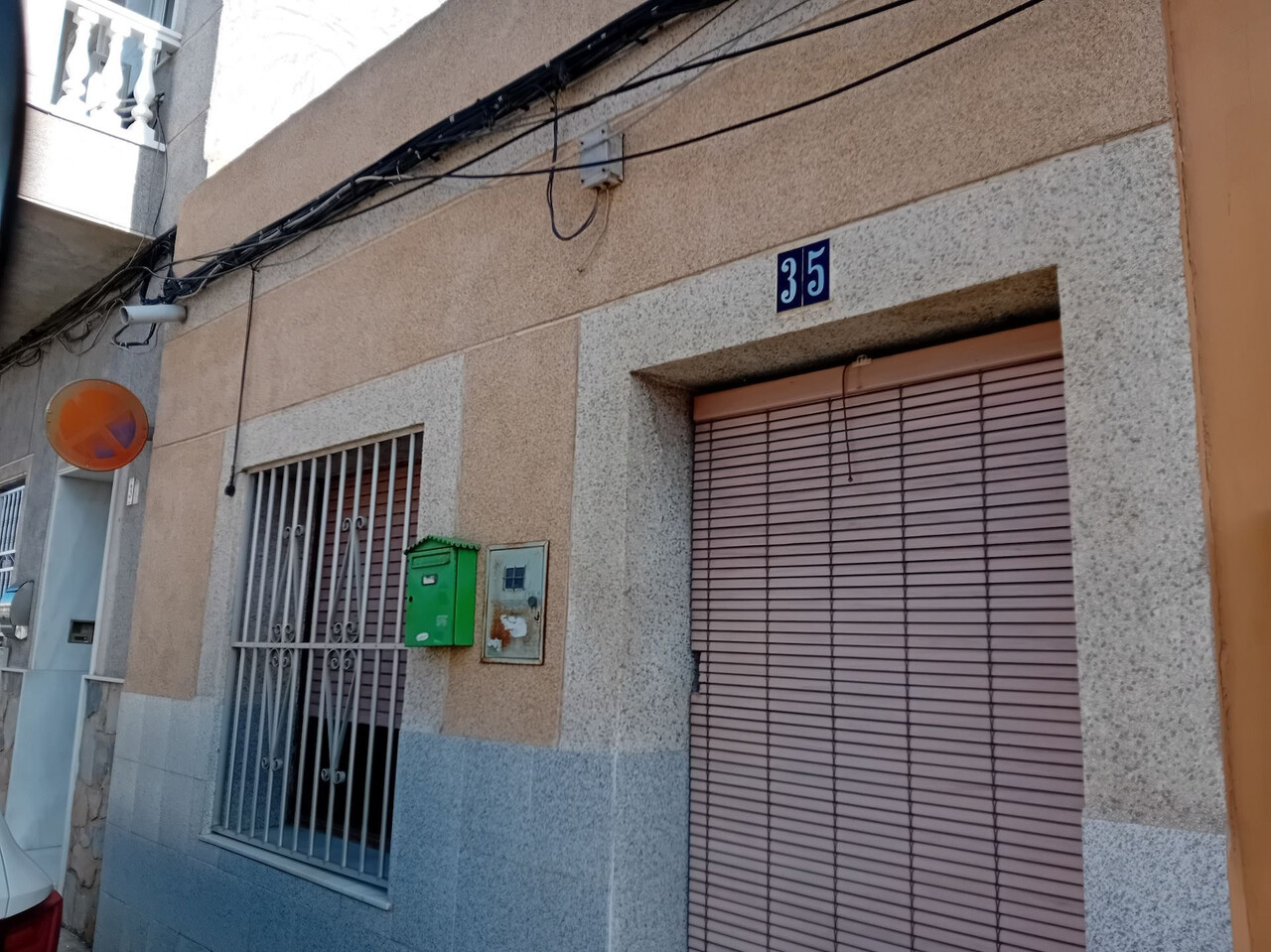 House in Alicante - view 1