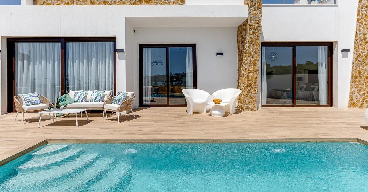 Villa in Sant Joan d'Alacant - view 1