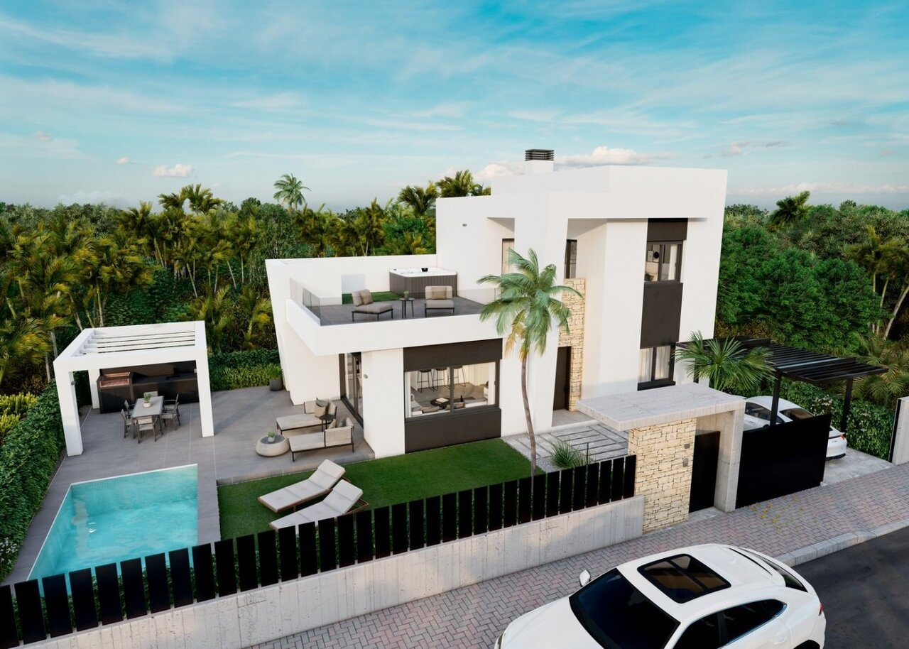 Villa in Urbanizacion los Balcones - view 1