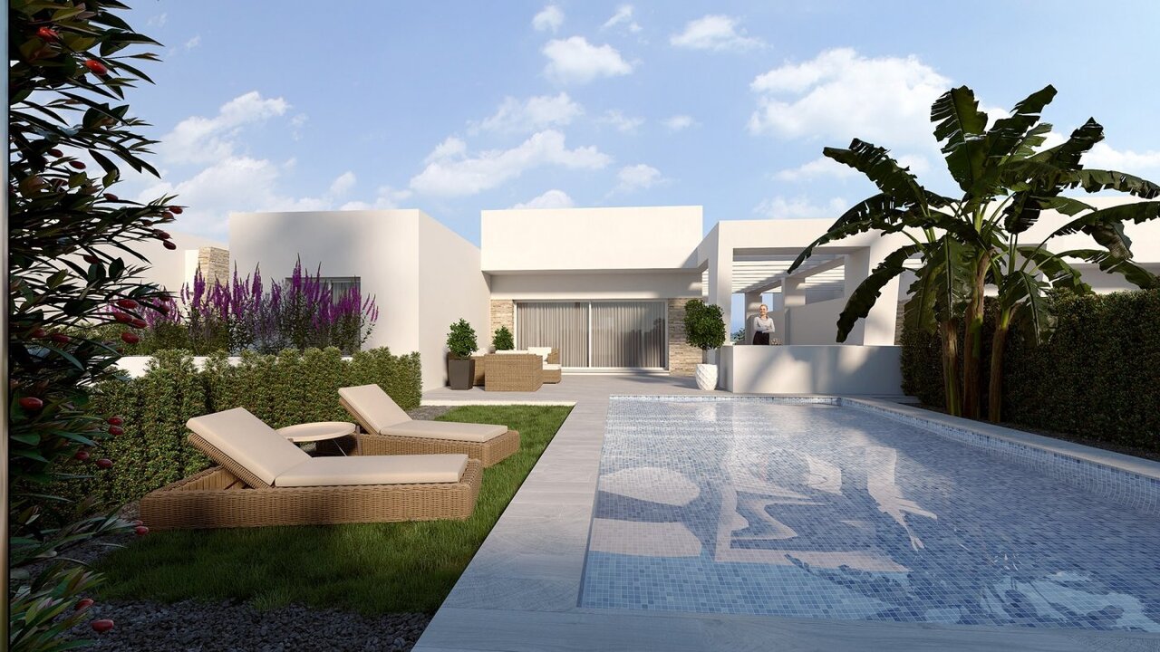 Villa in Alicante - view 1