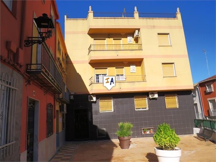 Apartment in Jaen - view 1
