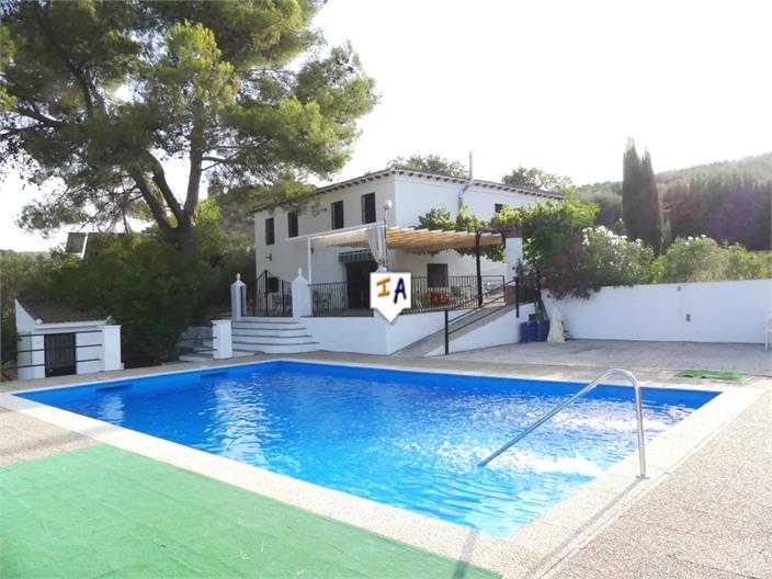 House in Cordoba - view 1