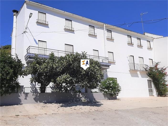 Farm, Ranch or Equestrian in La Guardia de Jaen - view 1