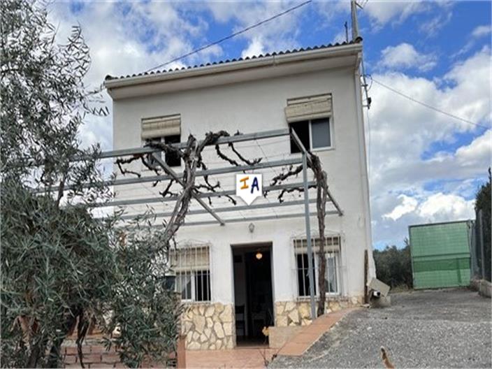 Farm, Ranch or Equestrian in Castillo de Locubin - view 1