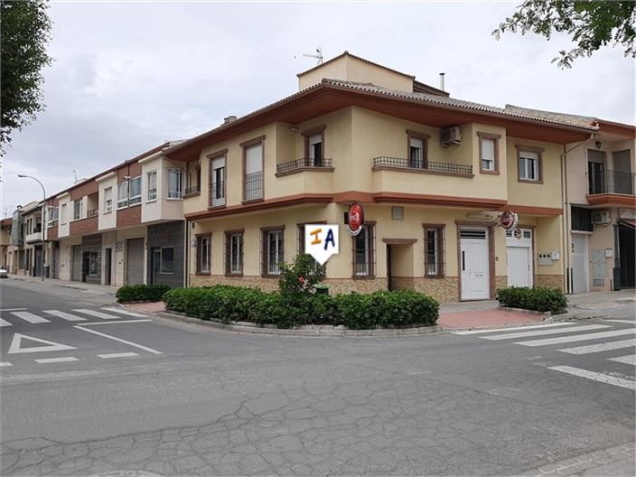 House in La Guardia de Jaen - view 1