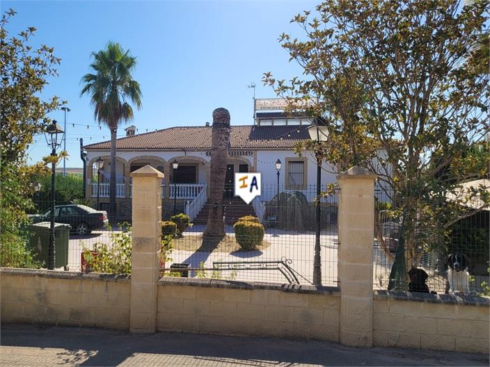 House in Los Gallegos y Herreras - view 1