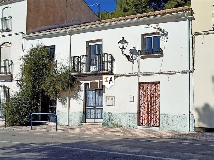House in Luque - view 1