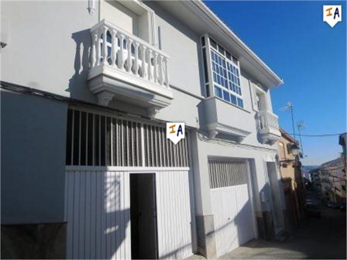 House in Granada - view 1