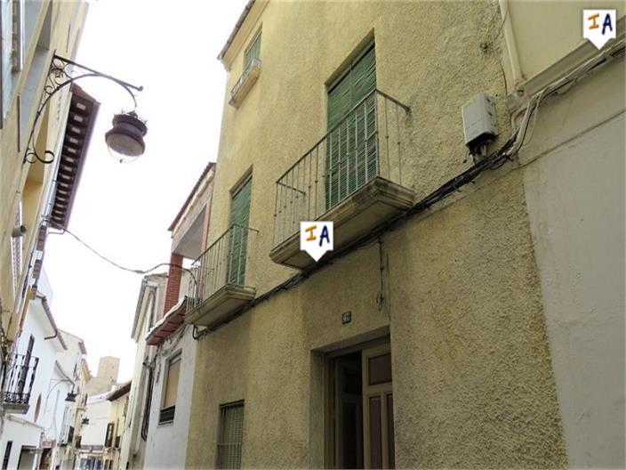 House in Alcaudete de la Jaya - view 1