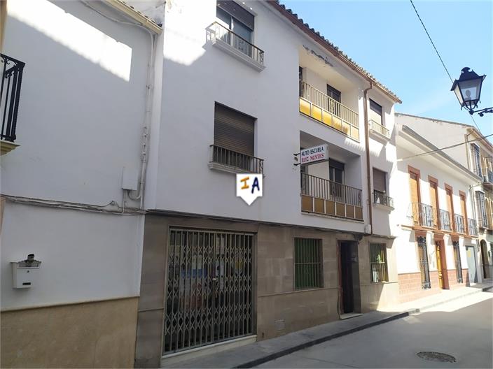 House in Iznajar - view 1