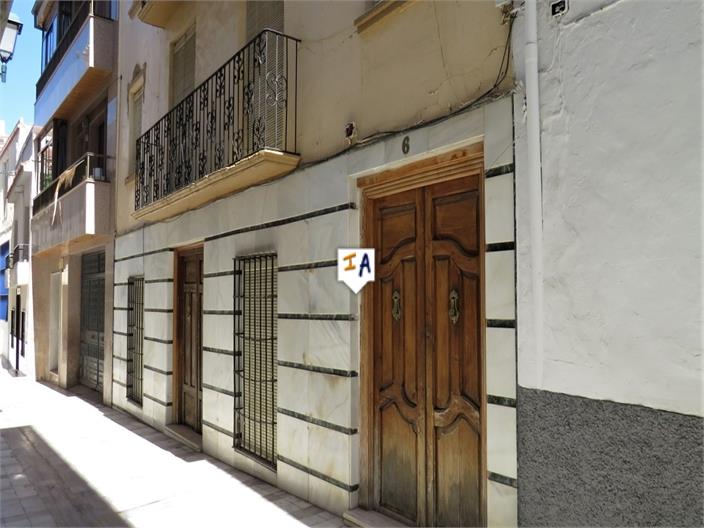 House in Alcaudete de la Jaya - view 1