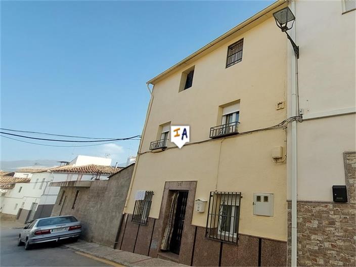 House in La Guardia de Jaen - view 1