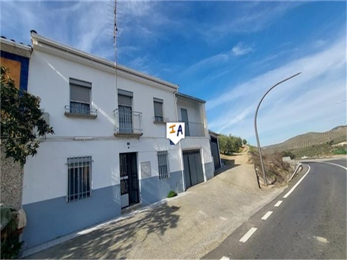 House in La Guardia de Jaen - view 1