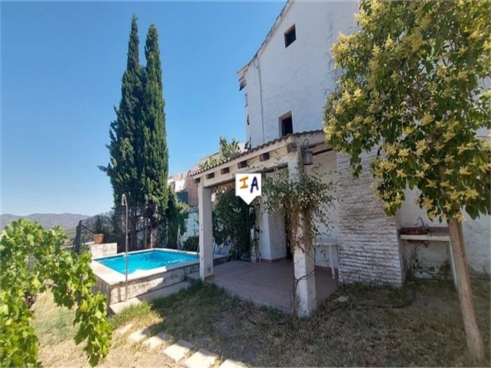 House in La Guardia de Jaen - view 1