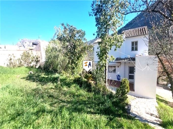 House in Rute - view 1