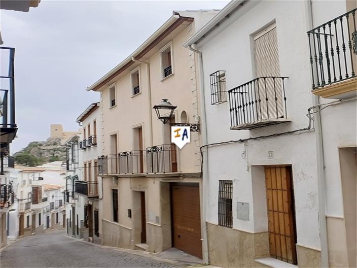 House in Luque - view 1