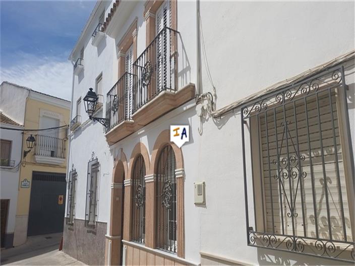 House in Carcabuey - view 1