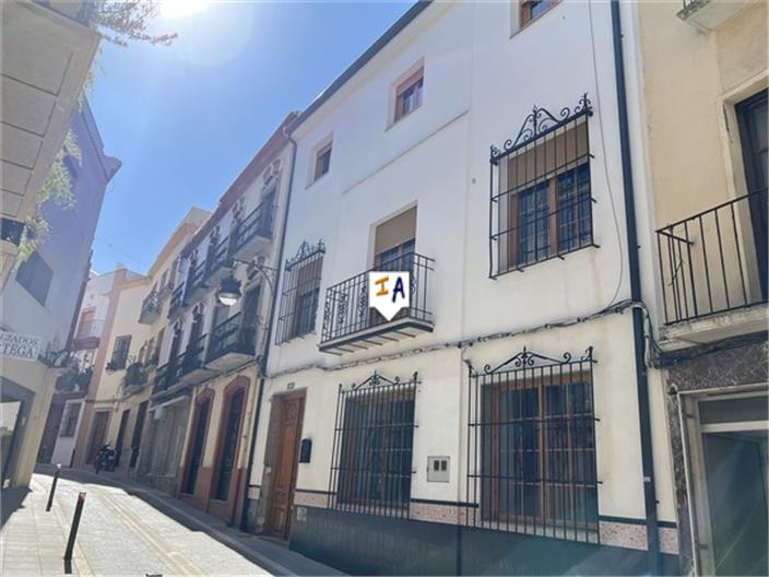 House in Alcaudete de la Jaya - view 1