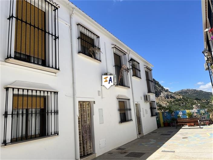 House in Cordoba - view 1