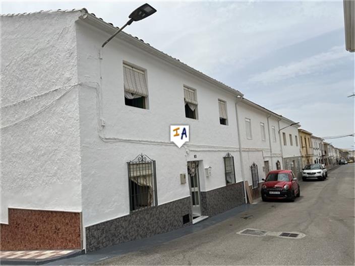 House in La Guardia de Jaen - view 1
