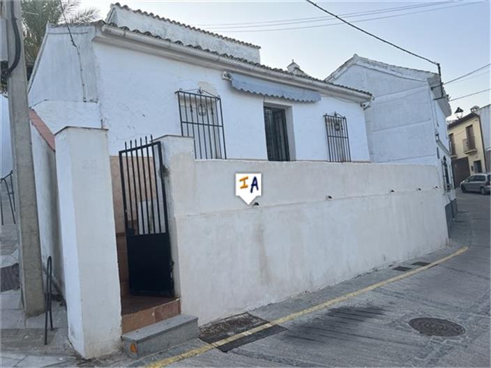 House in La Guardia de Jaen - view 1