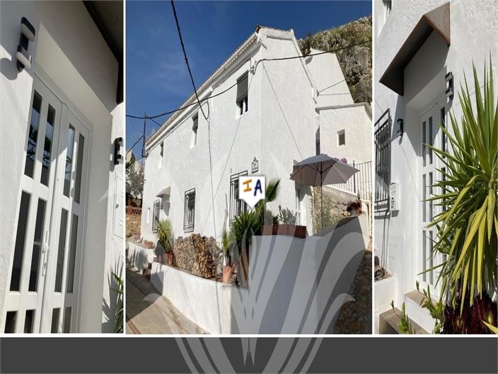 House in Granada - view 1
