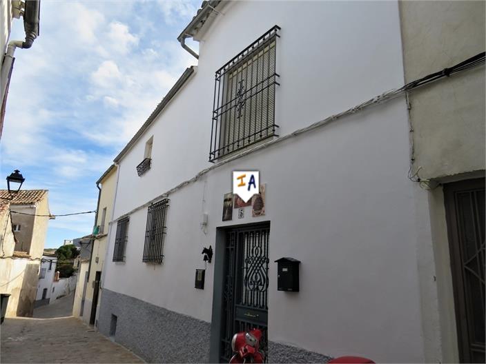 House in Jaen - view 1