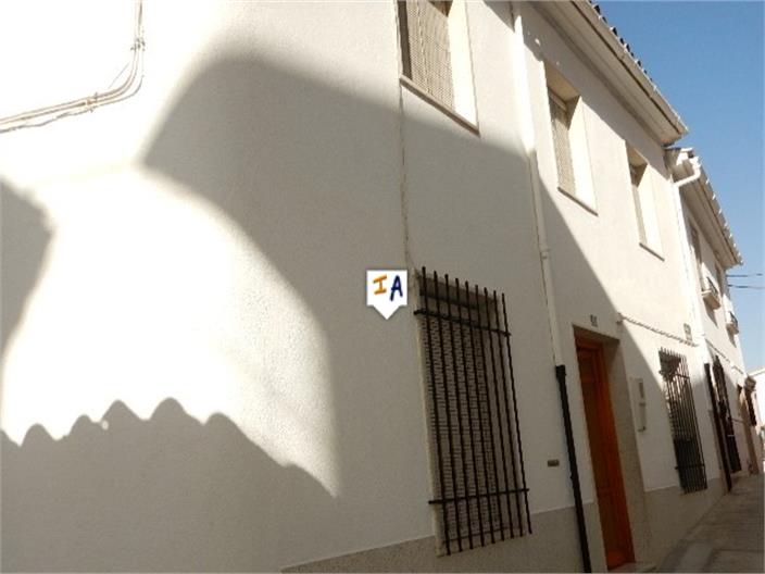 House in La Guardia de Jaen - view 1