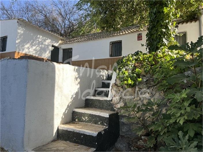 House in Alcala la Real - view 1