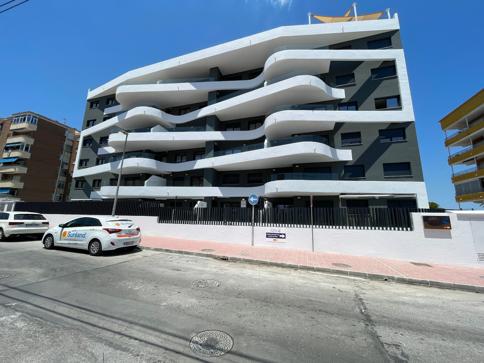 Apartment in Alicante - view 1