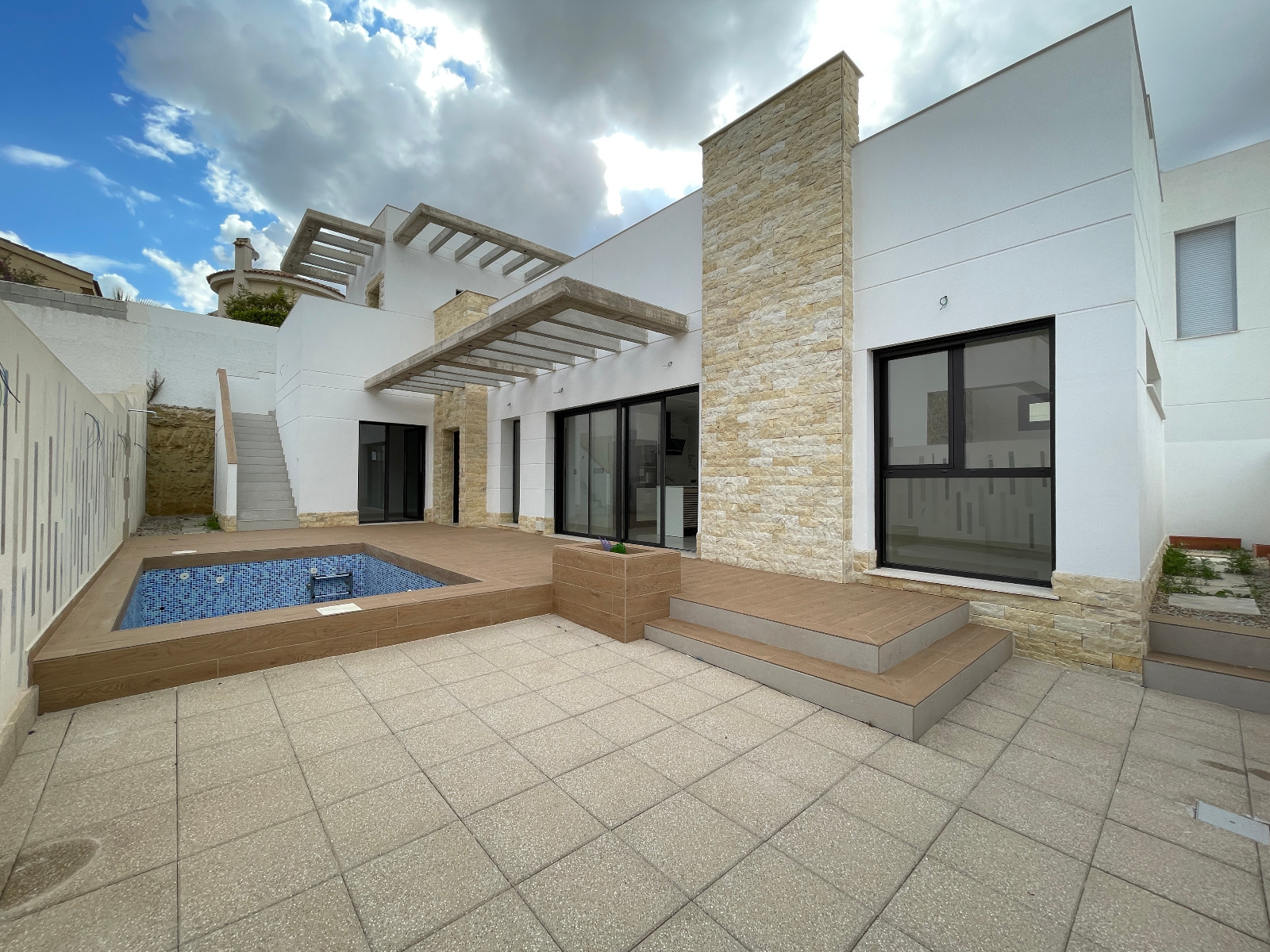 House in Rojales - view 1