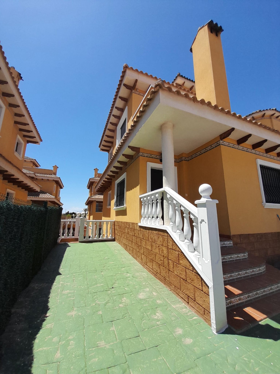 House in Ciudad Quesada - view 1