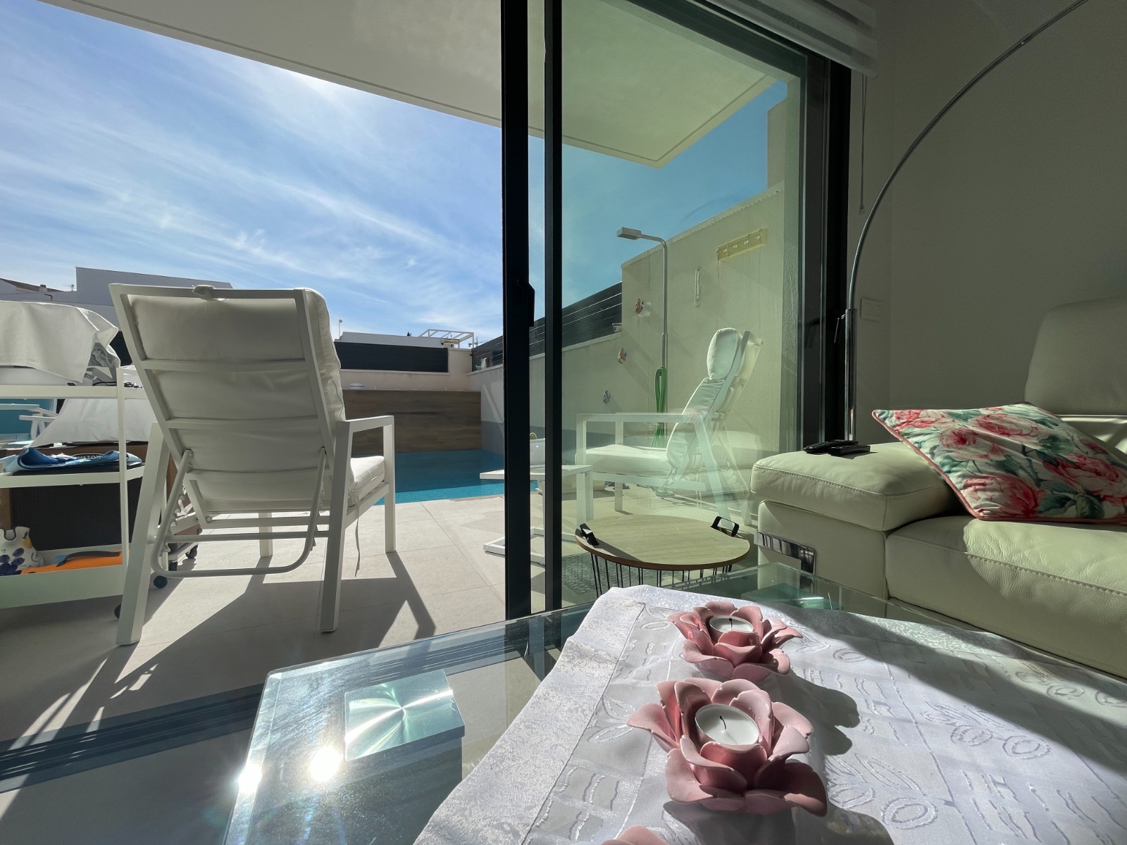 House in Alicante - view 1