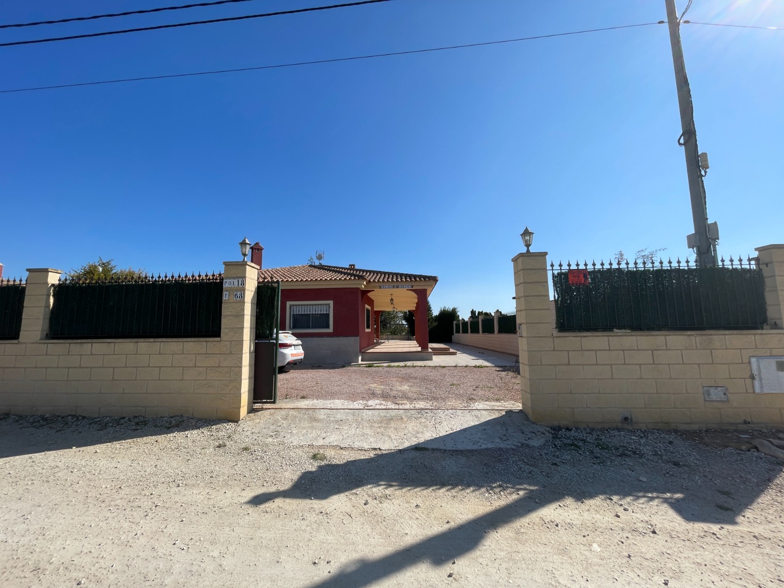 House in Alicante - view 1