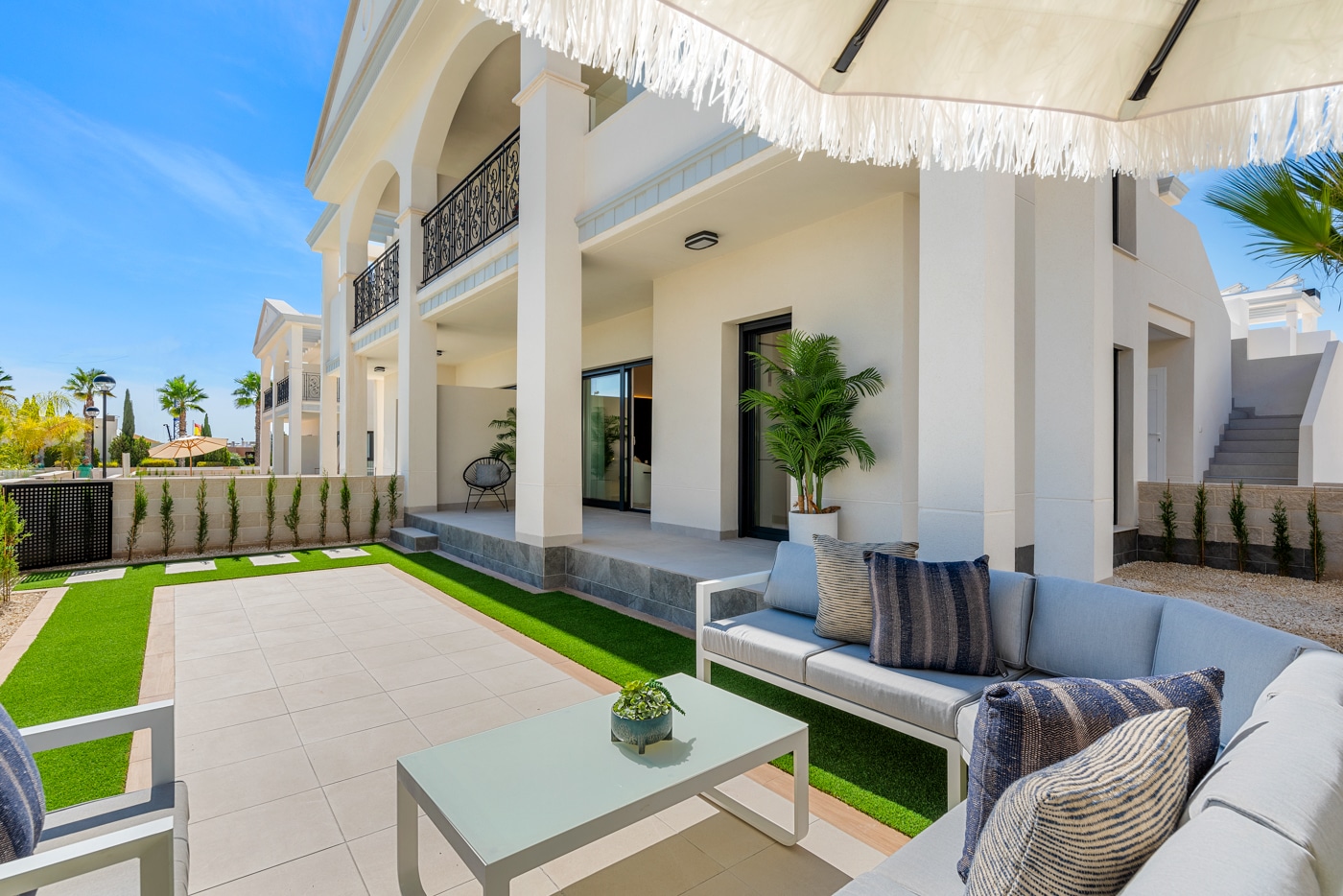 House in Alicante - view 1