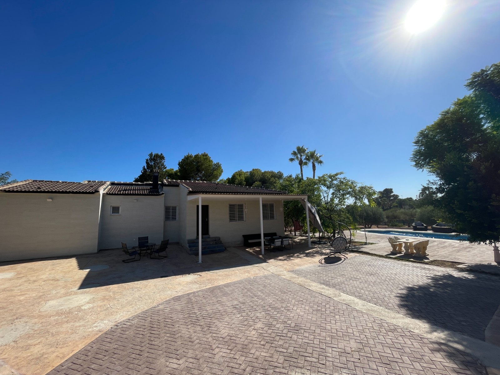 House in Elche - view 1