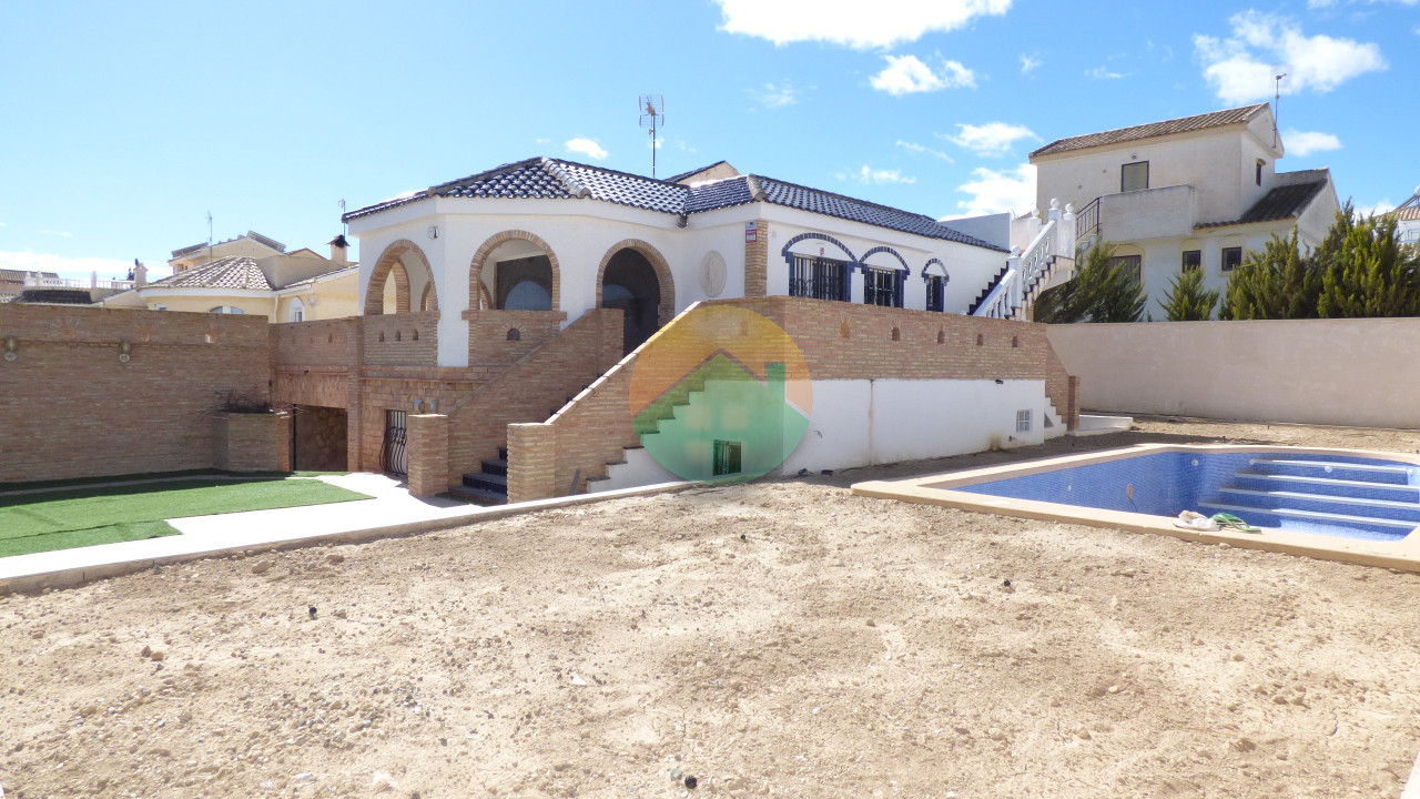 House in El Puerto de Mazarron - view 1