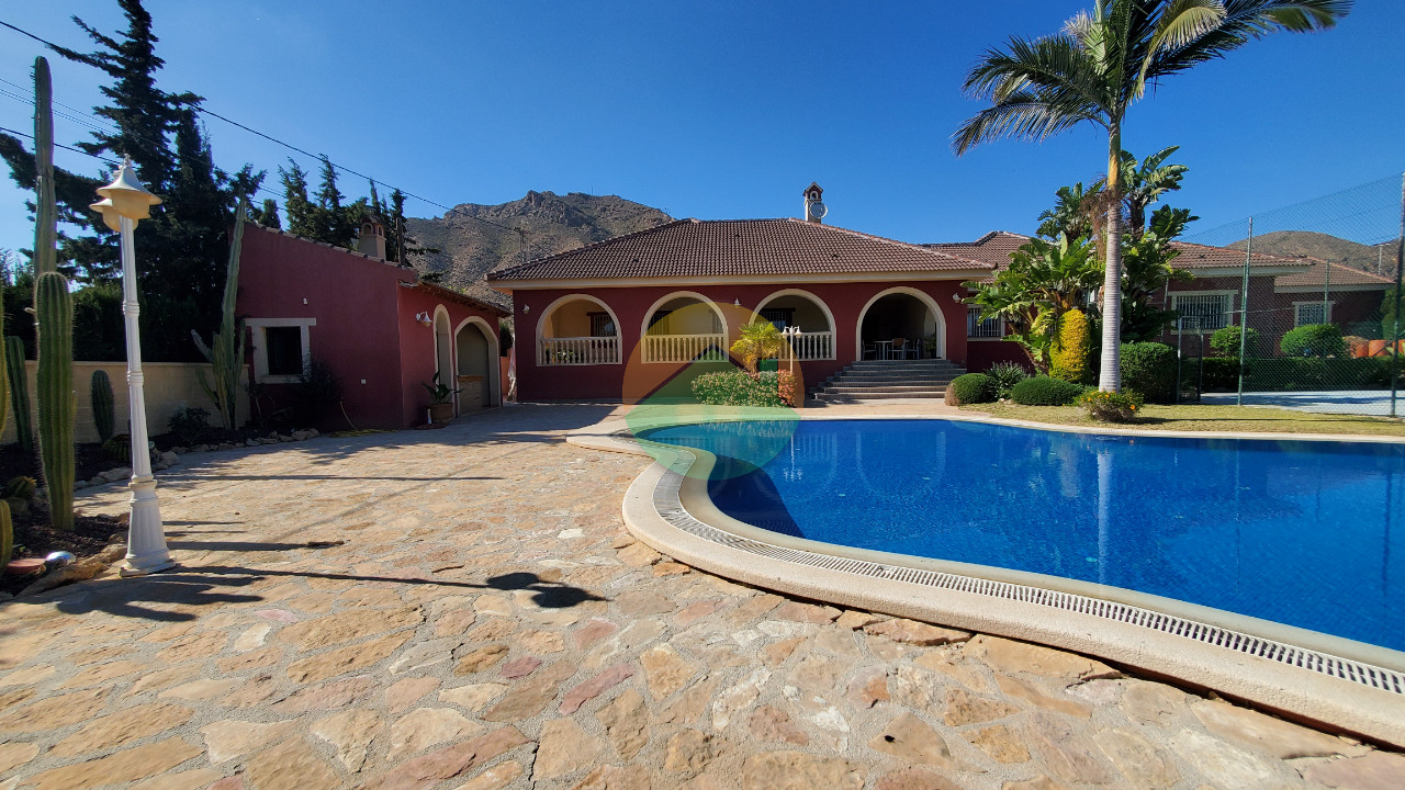 House in Isla Plana - view 1