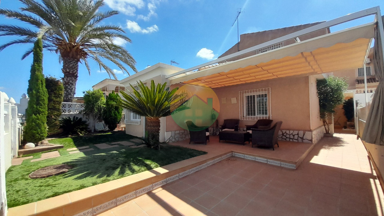 House in El Mojon - view 1